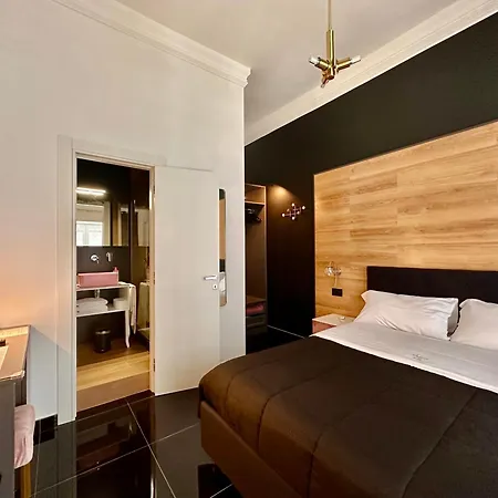 Oda ve Kahvaltı Elegance Spaccanapoli
