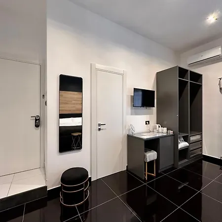 Elegance Spaccanapoli Oda ve Kahvaltı