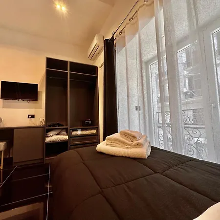 Elegance Spaccanapoli Νάπολη