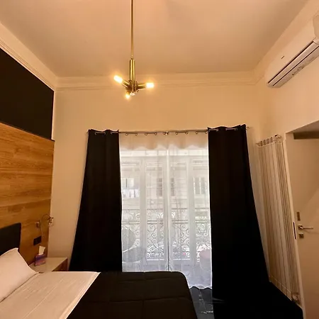 Bed and Breakfast Elegance Spaccanapoli 4*