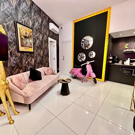 Elegance Spaccanapoli 4*