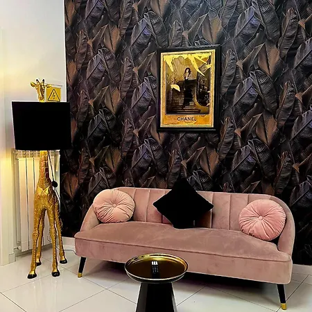 Bed and Breakfast Elegance Spaccanapoli 4*