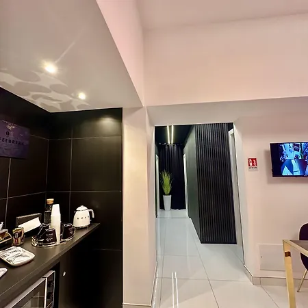 فندق مبيت وإفطار Elegance Spaccanapoli