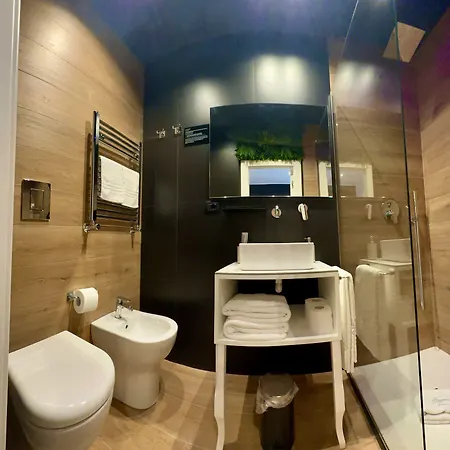 فندق مبيت وإفطار Elegance Spaccanapoli نابولي